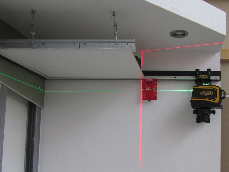 Nieuw! Spectra LT58 kruislijnlaser met groene straal Nieuw! Spectra LT58 kruislijnlaser met groene straal